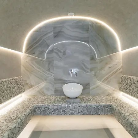 Continental فندق