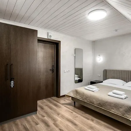 Continental Hotel *